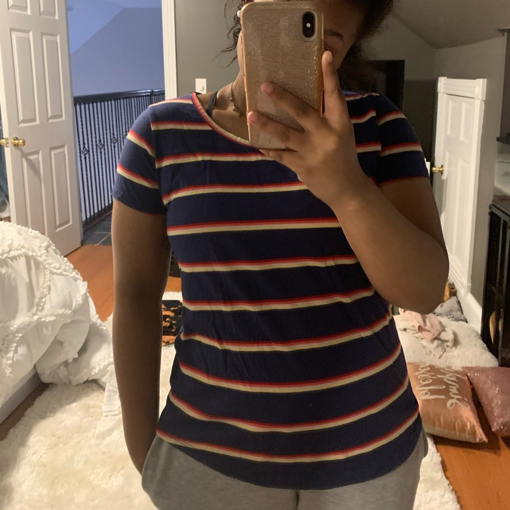 Very cute top!!!